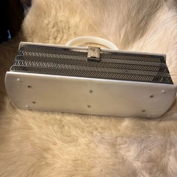 MW Vintage Lucite And Metal Handbag - Picture 8 of 9